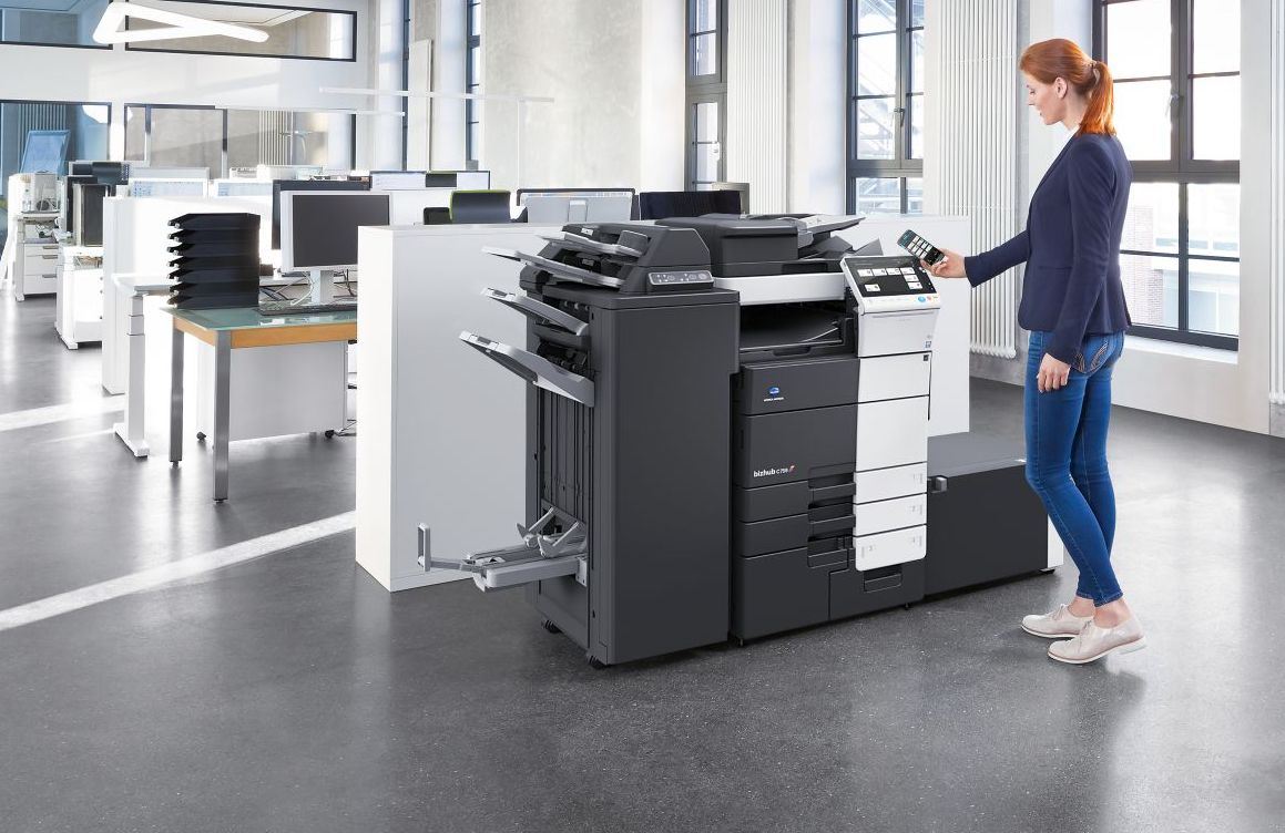 Konica Minolta bizhub C759, Dual Scan DF, Duplex, Bypass, Emperon, 4 x cass, 2GB RAM, 250GB HDD