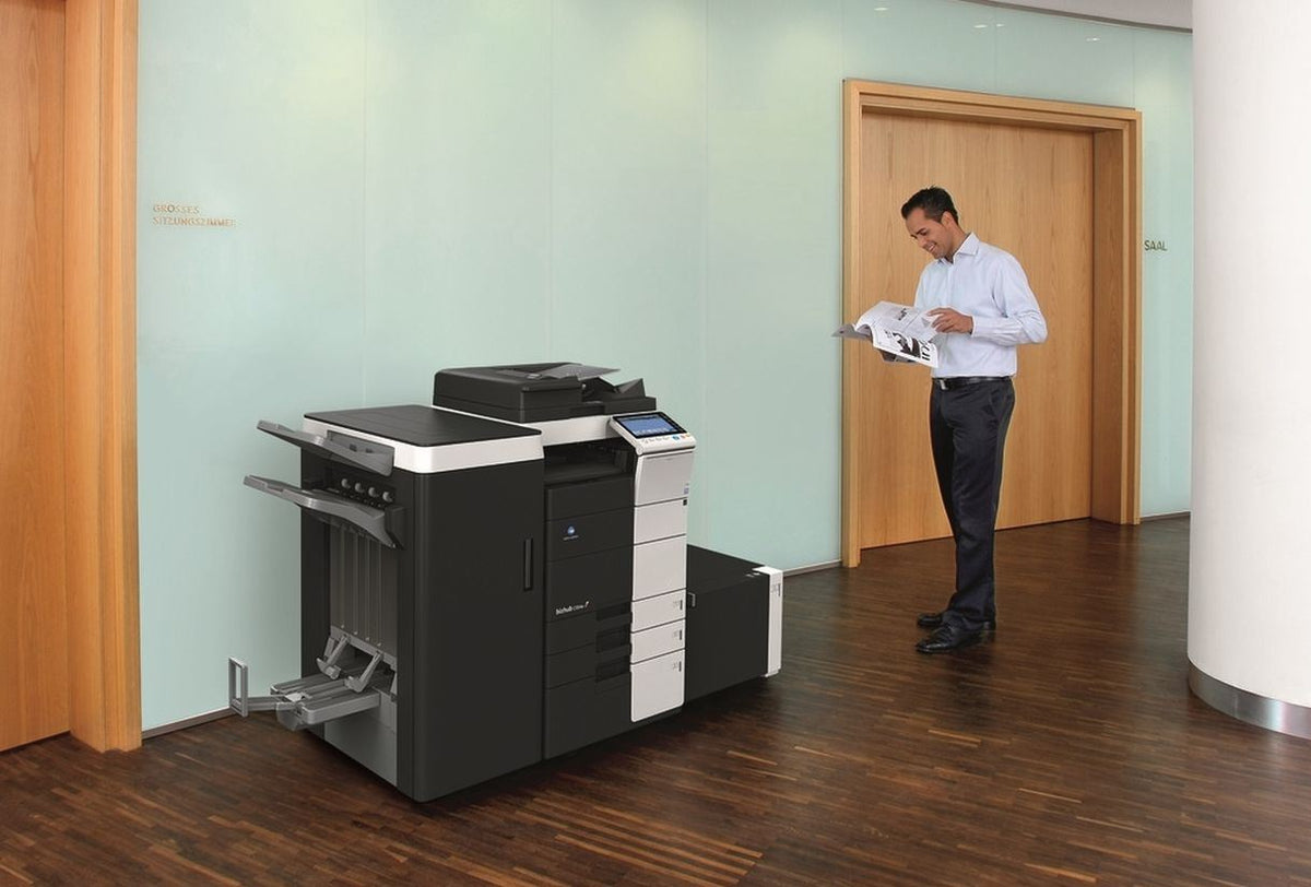 Konica Minolta bizhub C554e, Dual scan DF, 2GB RAM, Emperon-Contr., Bypass, Paper Cass. (2x500 sheets), HDD 250GB, Duplex